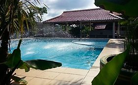 Cenang Homestay (Cenang Village)